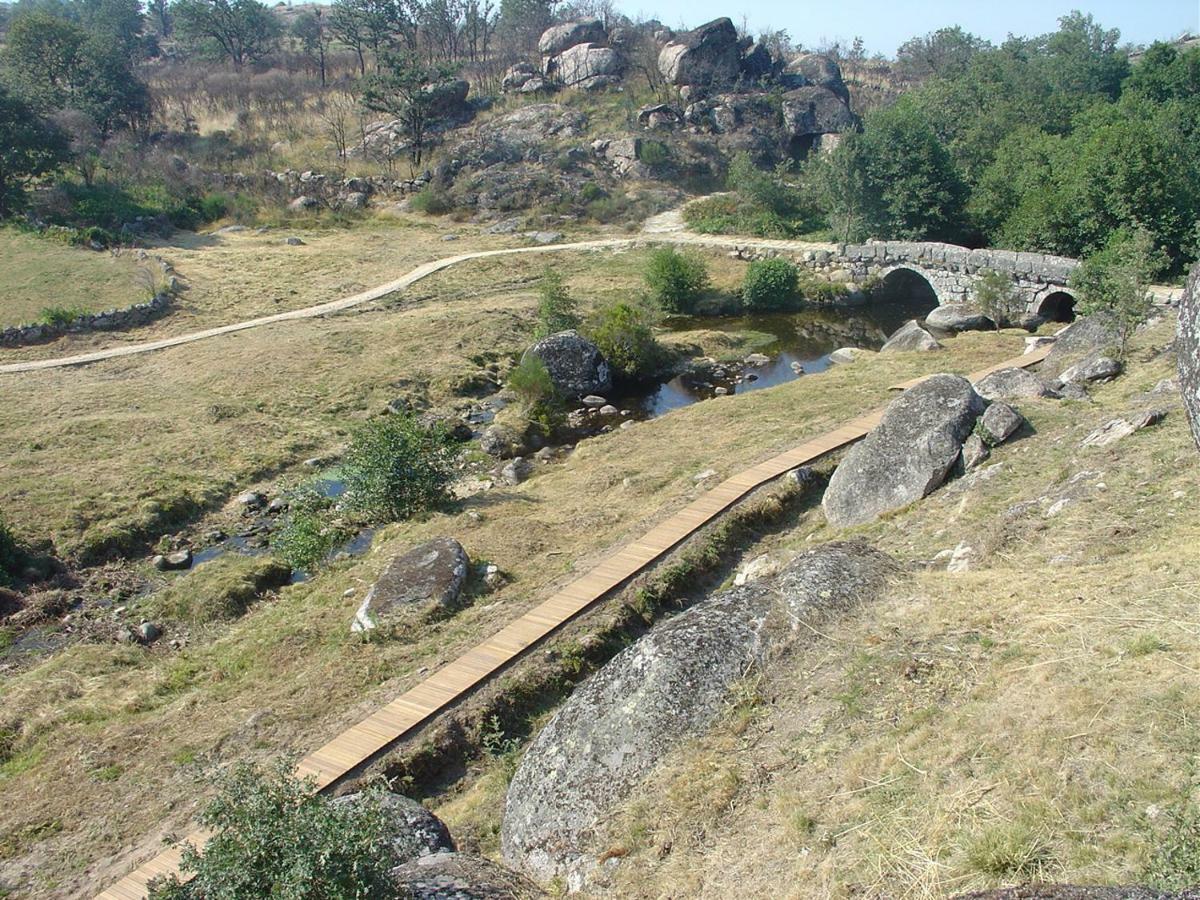 Alojamento Da Ribeirinha Carquere Esterno foto